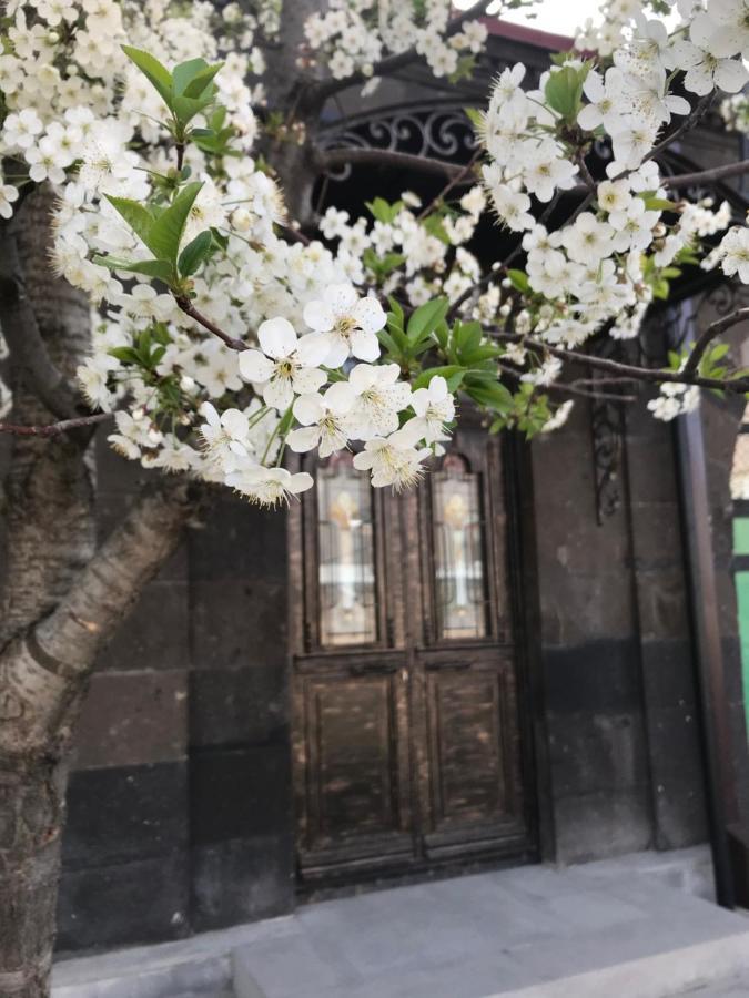 Old Gyumri Guest House / Հին Գյումրի Հյուրատուն 외부 사진