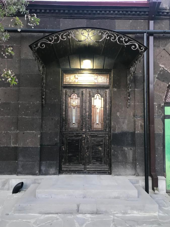 Old Gyumri Guest House / Հին Գյումրի Հյուրատուն 외부 사진